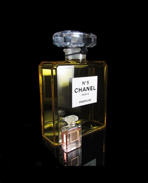 giant chanel no 5 bottle|Chanel no 5 old bottles.